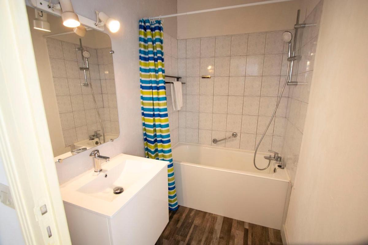 Appartement 1 A 9 Personnes Hagetmau Coeur De Ville Exterior photo